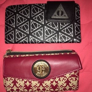 2 Harry Potter wallets